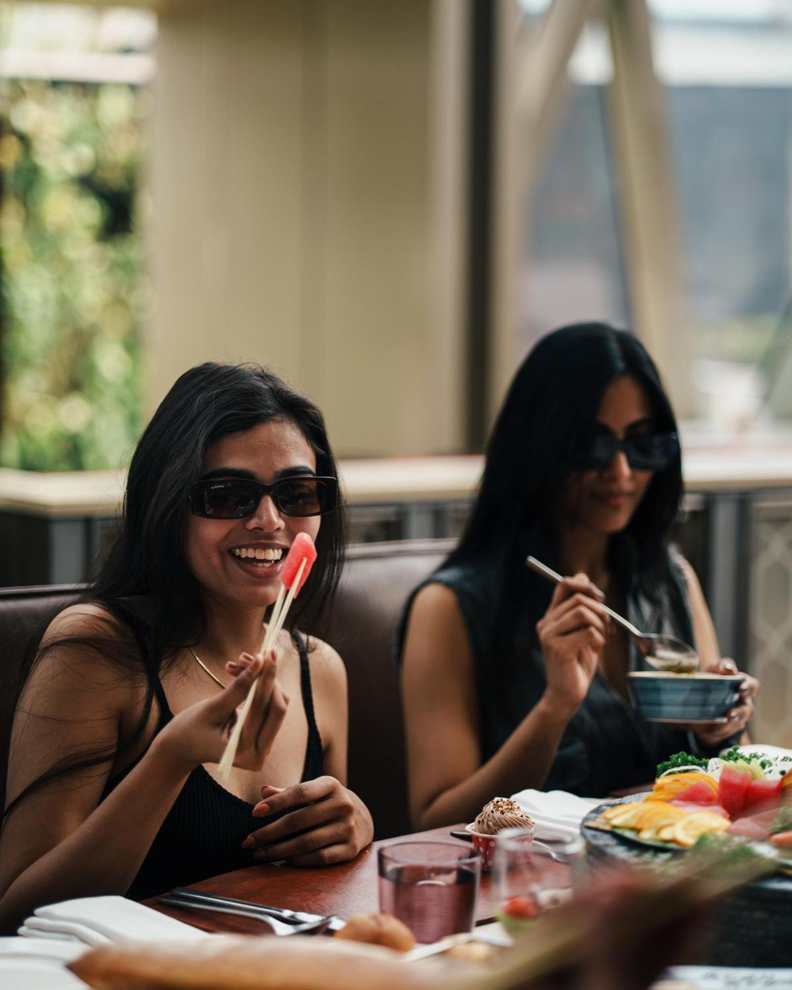 Jw Marriott Hotel Kolkata Bagian luar foto