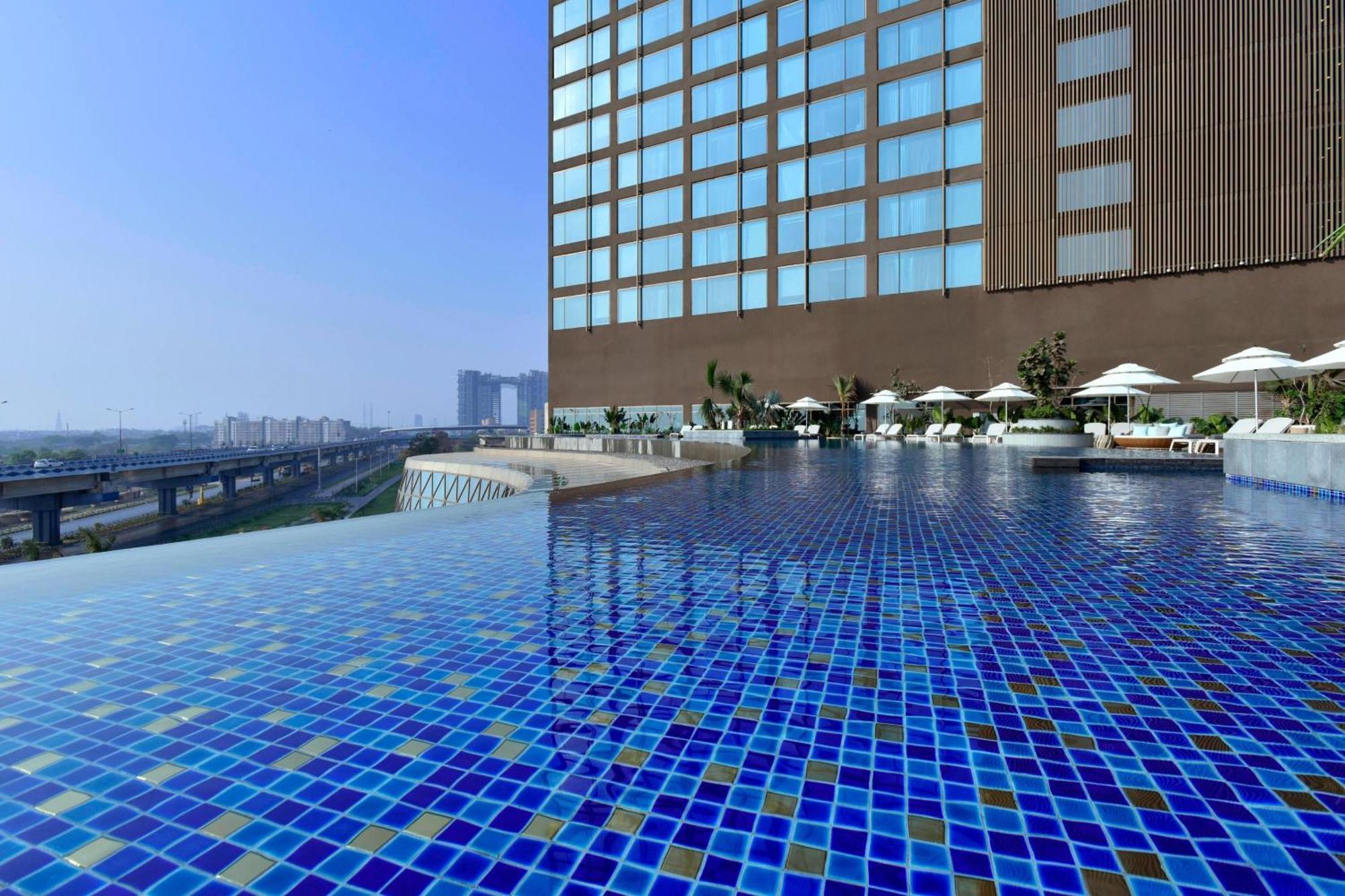 Jw Marriott Hotel Kolkata Bagian luar foto
